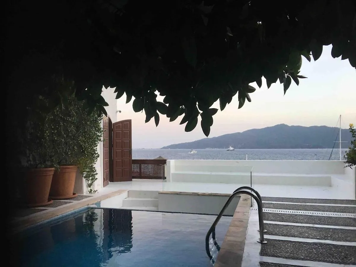 Castle81Homes White , Sea View House Marmaris Apartment